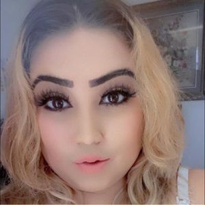 Meet your Posher, Jessica marie